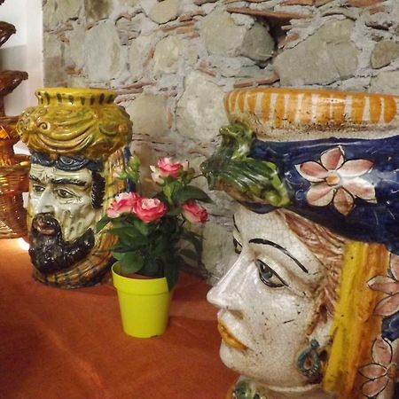 Albergo Diffuso Borgo Gallodoro Luaran gambar