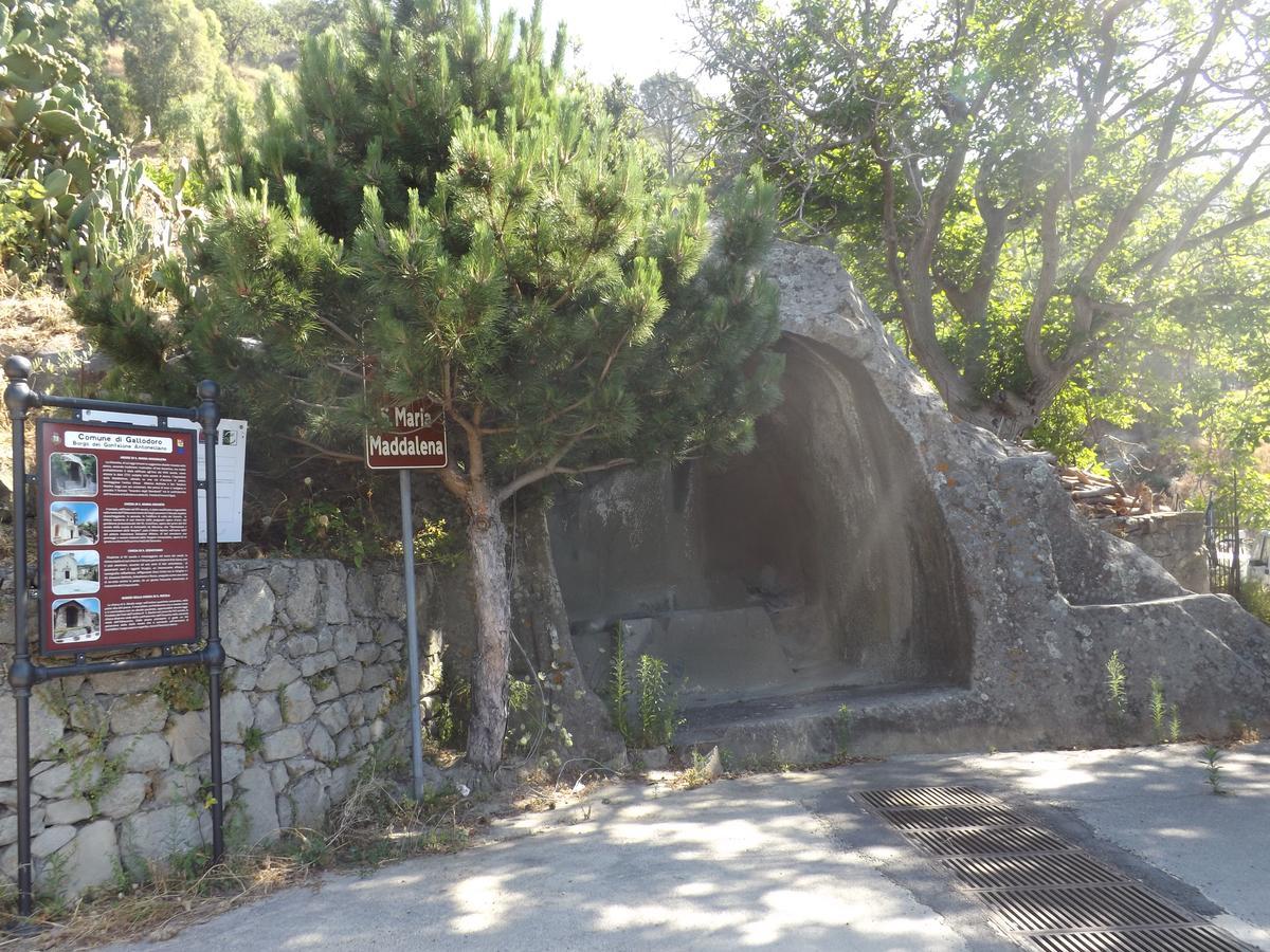 Albergo Diffuso Borgo Gallodoro Luaran gambar