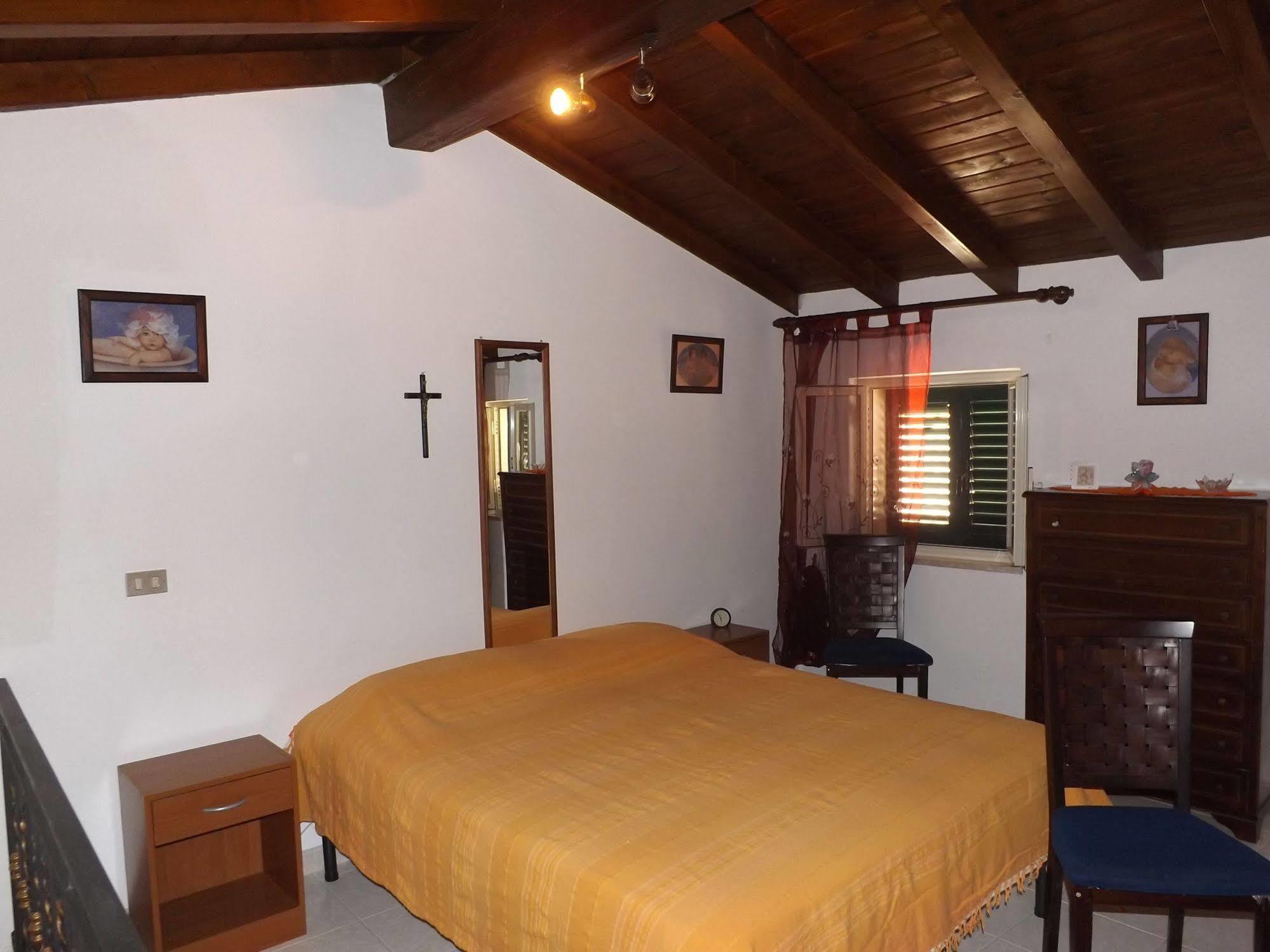 Albergo Diffuso Borgo Gallodoro Luaran gambar
