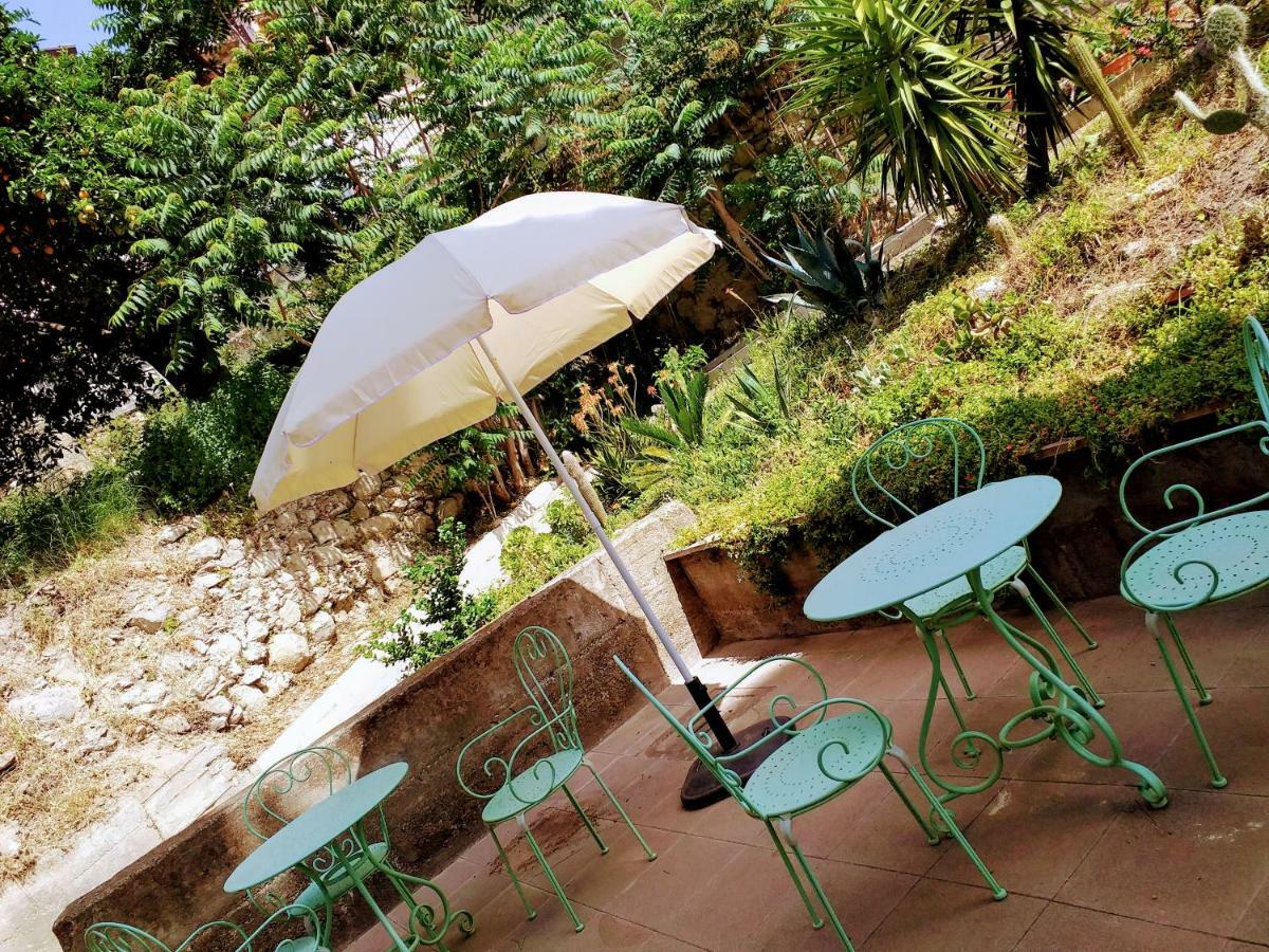Albergo Diffuso Borgo Gallodoro Luaran gambar