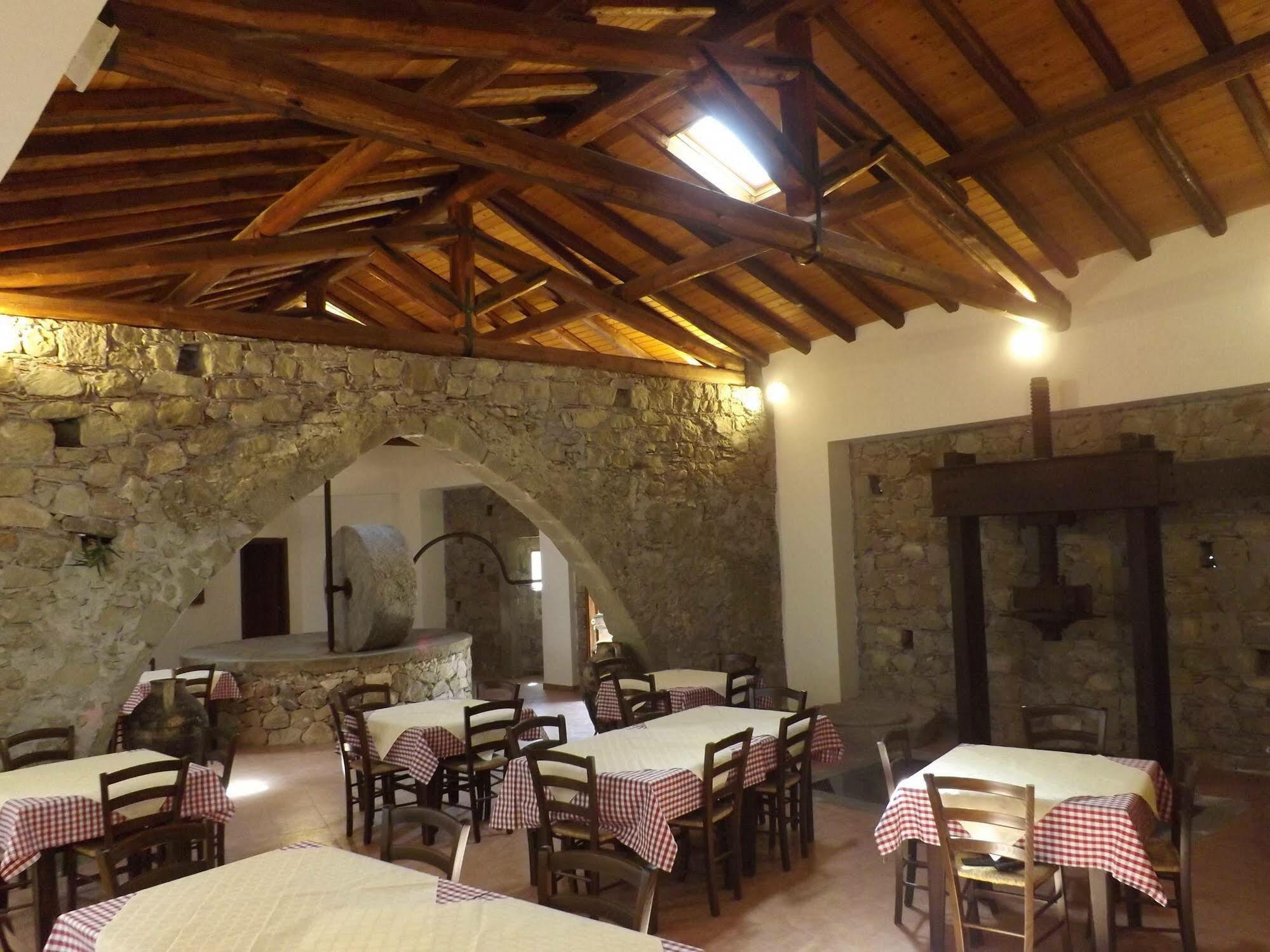 Albergo Diffuso Borgo Gallodoro Luaran gambar